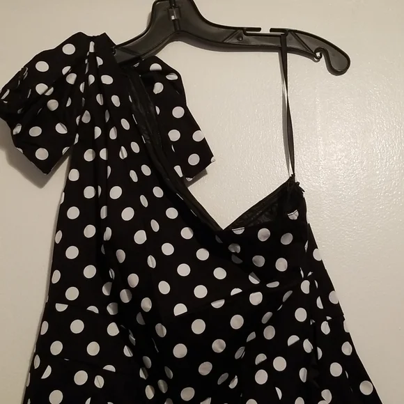 BCBGMAXAZRIA Polka Dots Poplin Romper Shorts Jumpsuit One Shoulder - Picture 3 of 11